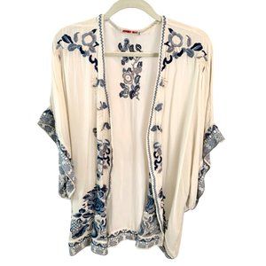 JOHNNY WAS WOMEN'S BLUE AND BONE COMONO. EMBROIDERED AND DETAILED!